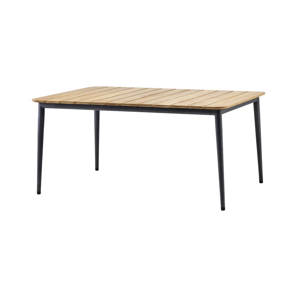 CORE Gartentisch aus Teak und Aluminium